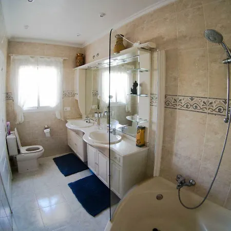 House In Quesada With Swiming Pool * 로잘레스